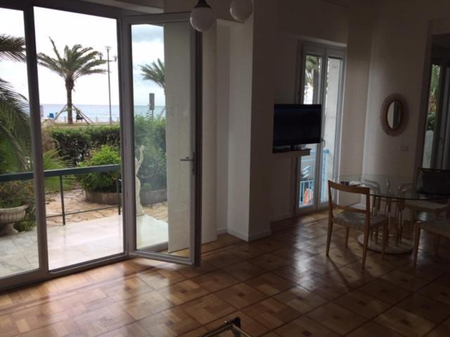 91 Promenade Des Anglais Le Stellamar Ницца Экстерьер фото